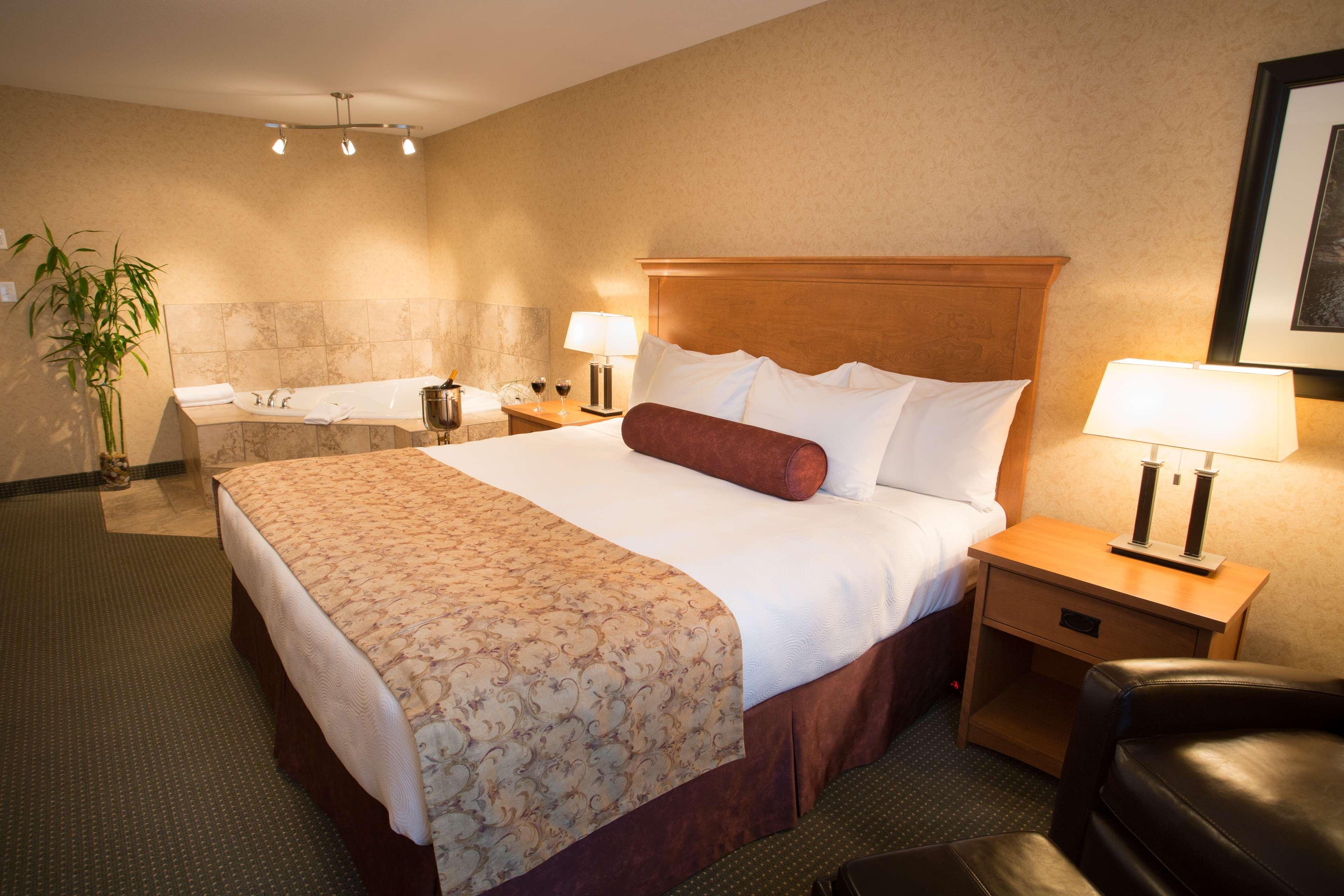 Best Western Sicamous Inn Eksteriør billede