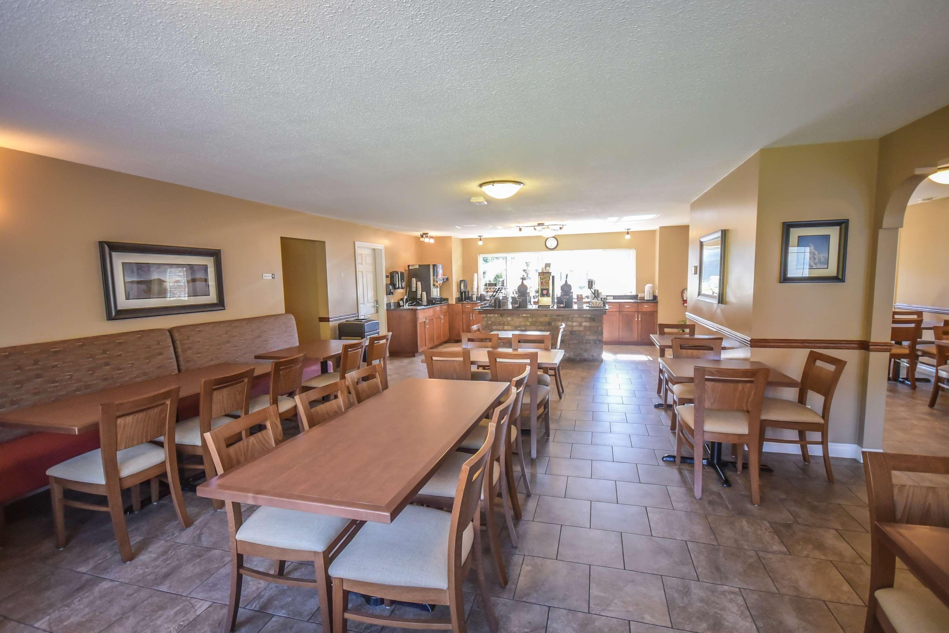 Best Western Sicamous Inn Eksteriør billede